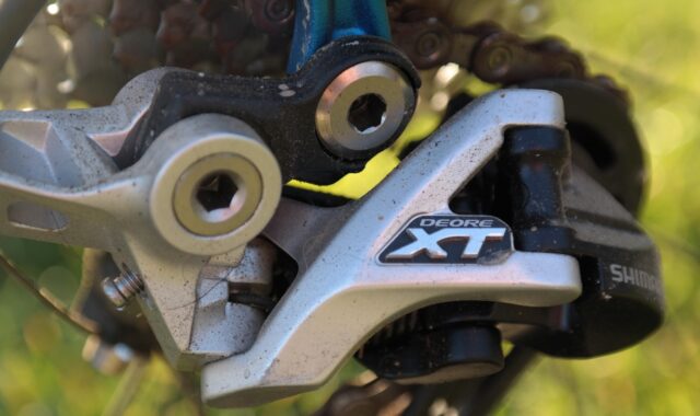 switching swingarm, derailleur, pinion, mountain bike, bicycle, wheel, wreath, circuit, gear shift, chainrings, sprockets, shimano deore xt, 30 speed rear derailleur, 30-speed circuit, deore xt, xt