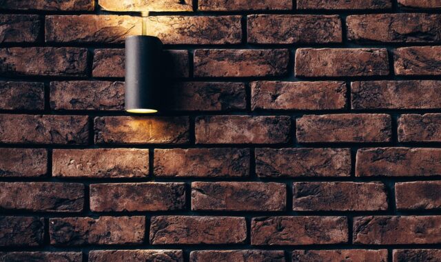 wall, lamp, grunge, interior, 4k wallpaper 1920x1080, mac wallpaper, design, decor, free background, free wallpaper, cool backgrounds, hd wallpaper, light, room, modern, beautiful wallpaper, wallpaper hd, furniture, full hd wallpaper, house, living, 4k wallpaper, wallpaper 4k, decoration, space, indoor, frame, empty, apartment, laptop wallpaper, old, space wallpaper, brick, windows wallpaper, background, backdrop, vintage, desktop backgrounds, architecture, style