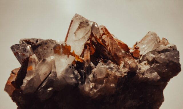 quartz stone, quartz ore, gemstone, geology, quartz crystal, rocks and minerals, quartz texture, natural stone, precious minerals, geological formation, quartz stone, gemstone, gemstone, gemstone, gemstone, gemstone